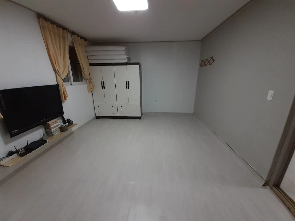 Jebudo Yeonliji Pension