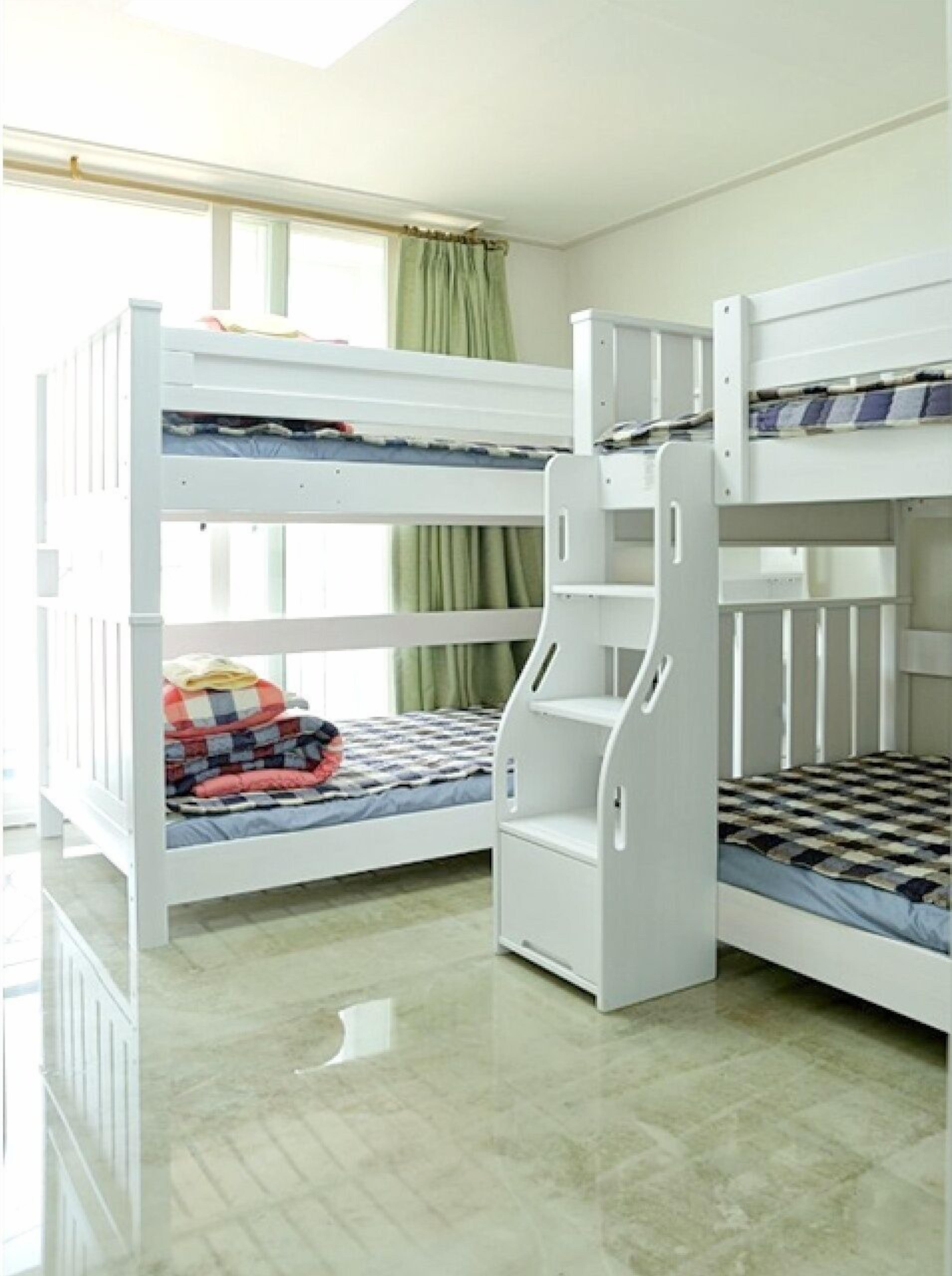 Jeongokhang Bada Guest House