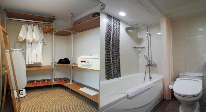 Ramada by Wyndham Dongtan