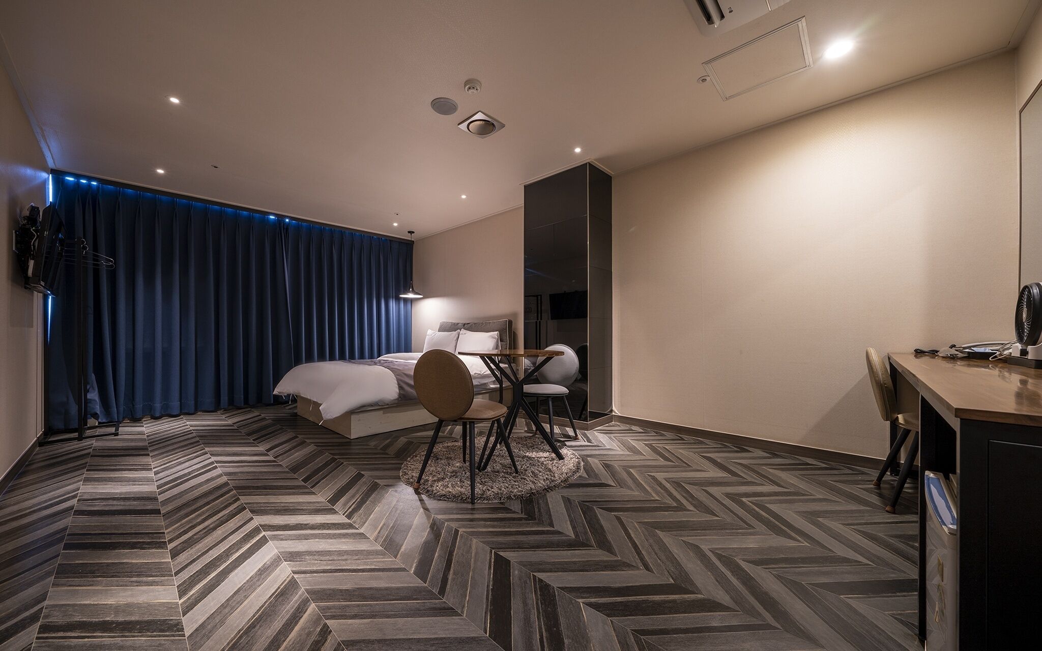 Namyangju W Hotel Hopyeong Branch