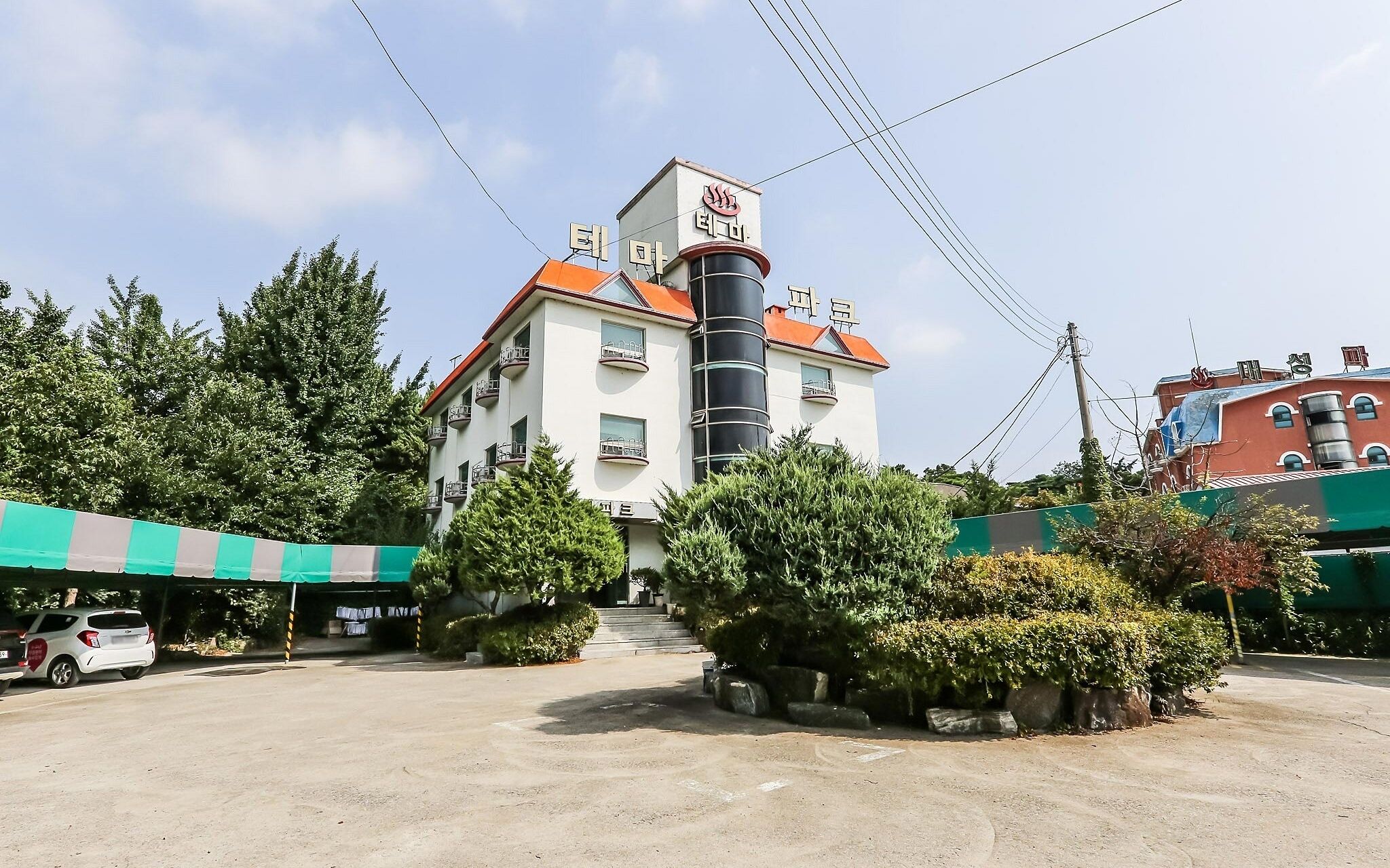 Asan Theme Park Motel
