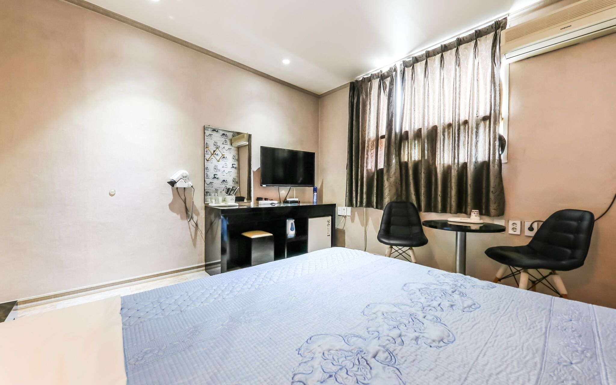 Asan Theme Park Motel