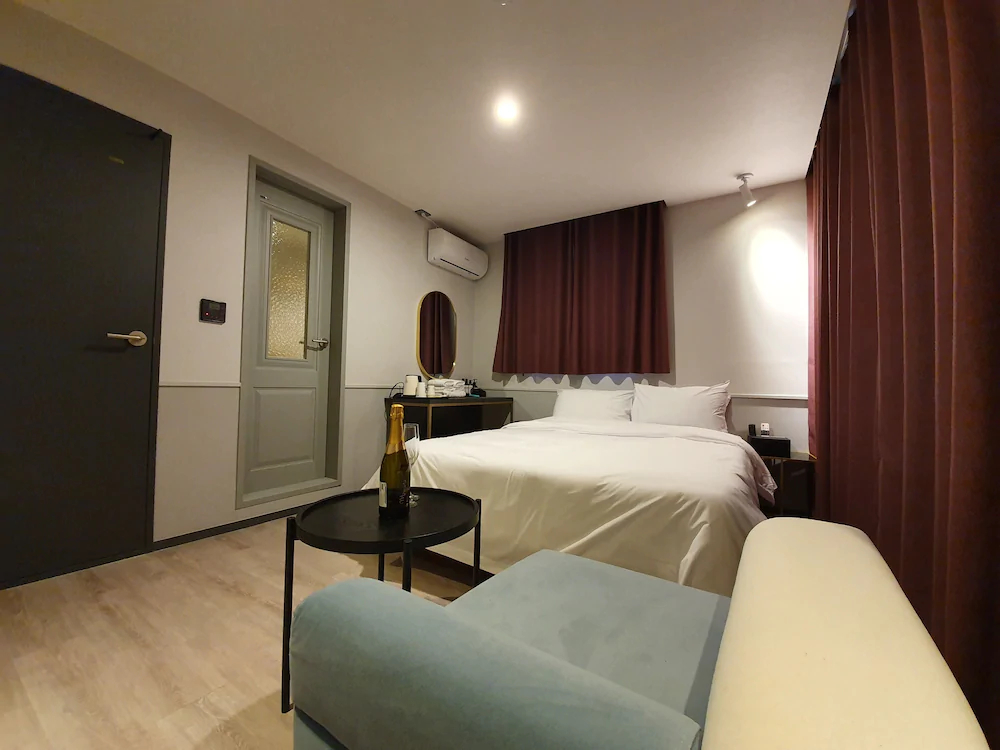 Brown-Dot Hotel Pyeongtaek Songtan