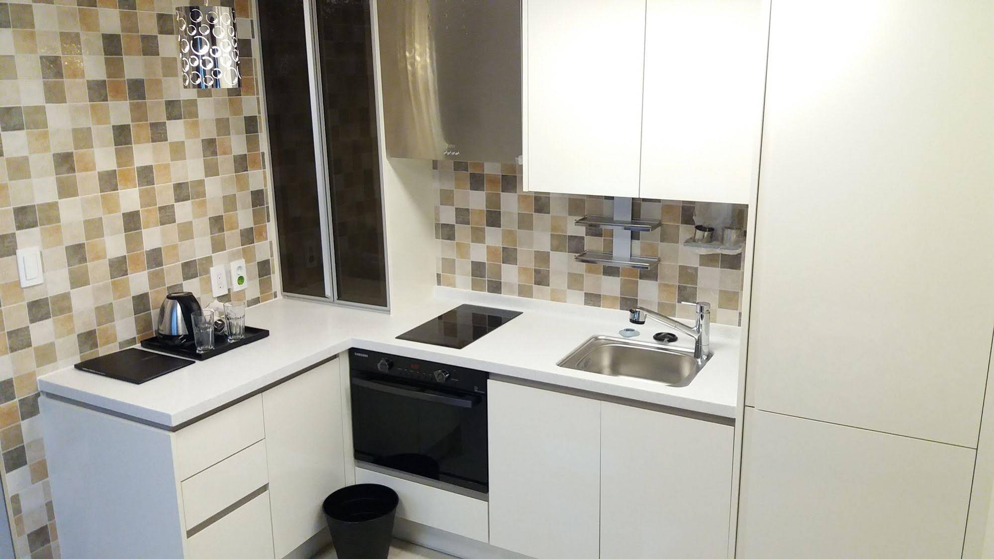 Hilltop Forest Residence