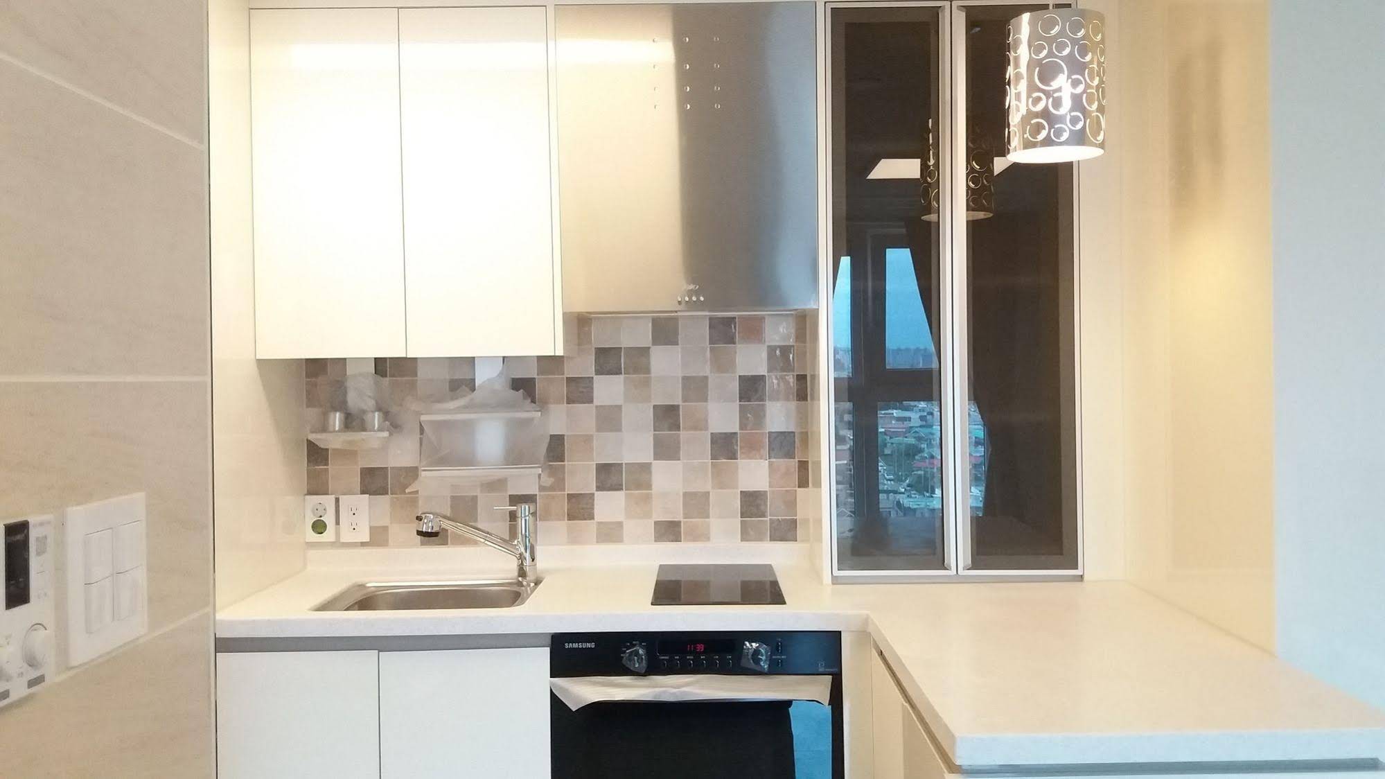 Hilltop Forest Residence