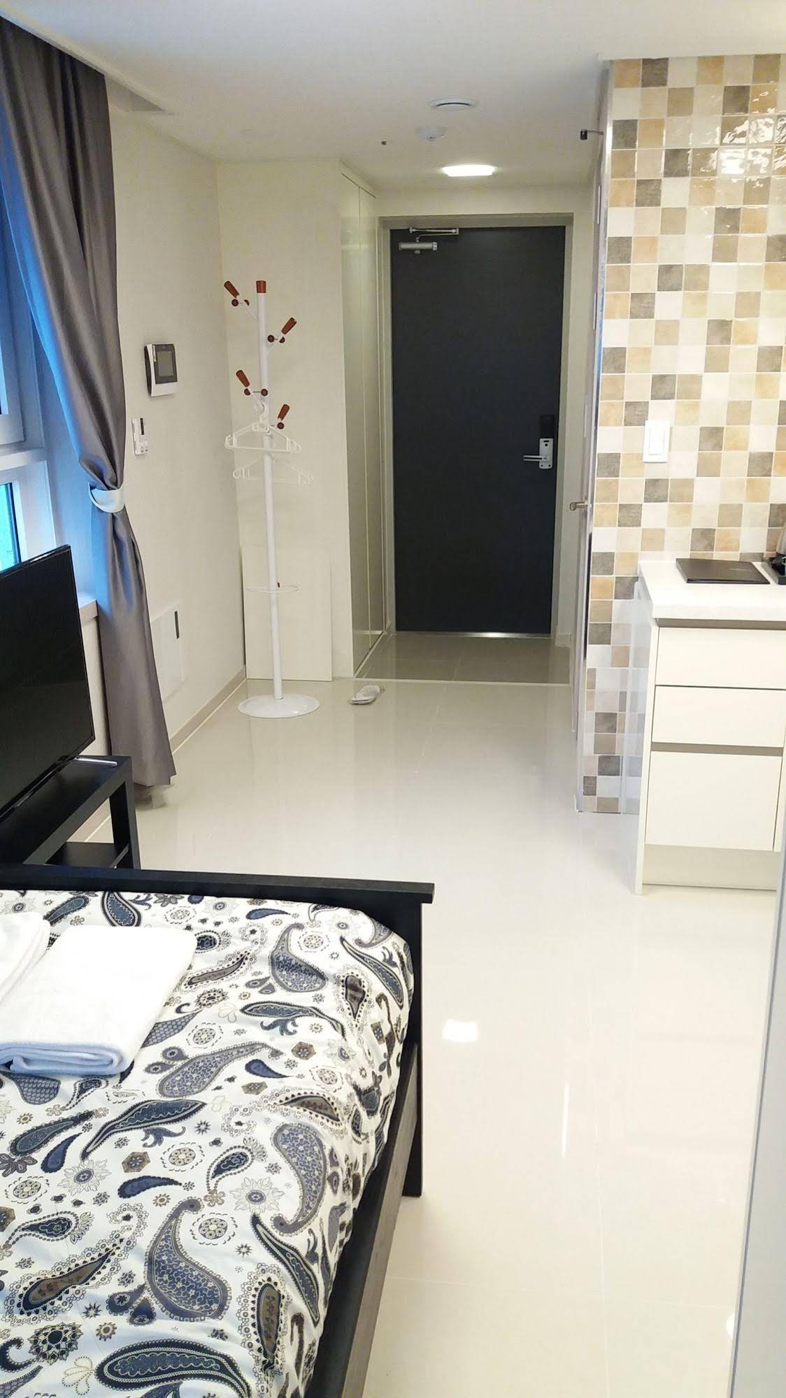 Hilltop Forest Residence