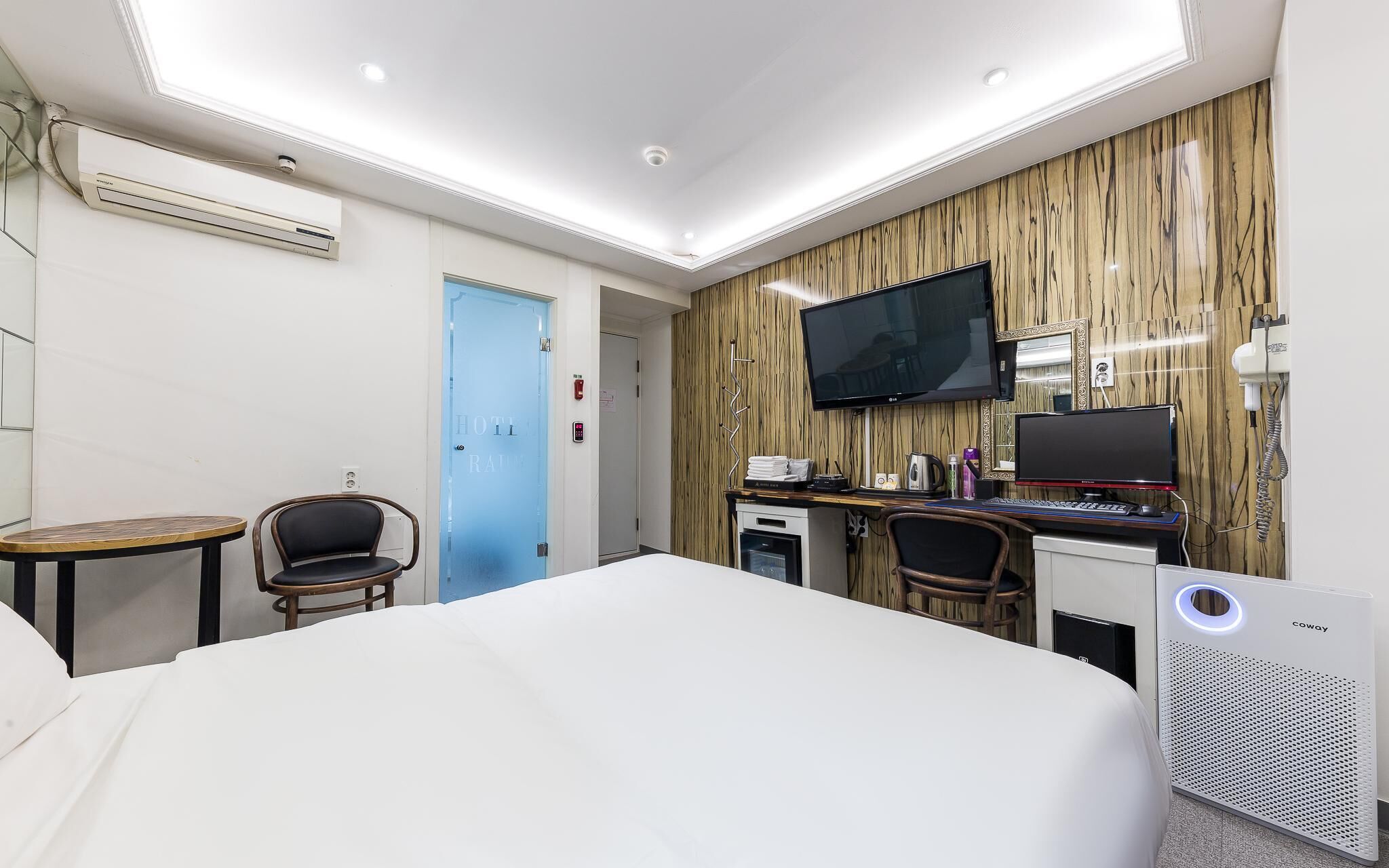 Hotel Raum