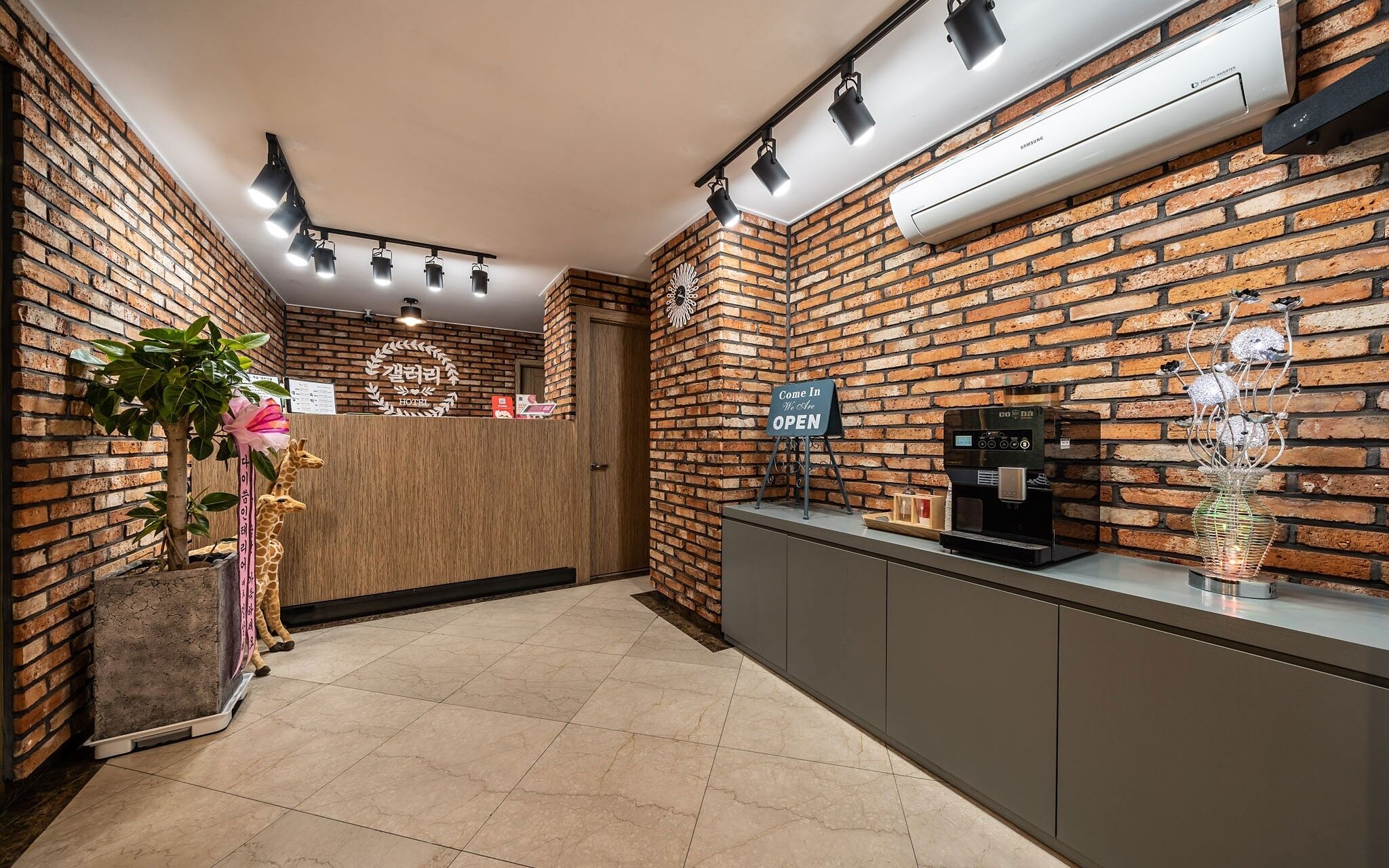 Pyeongtaek Gallery Hotel