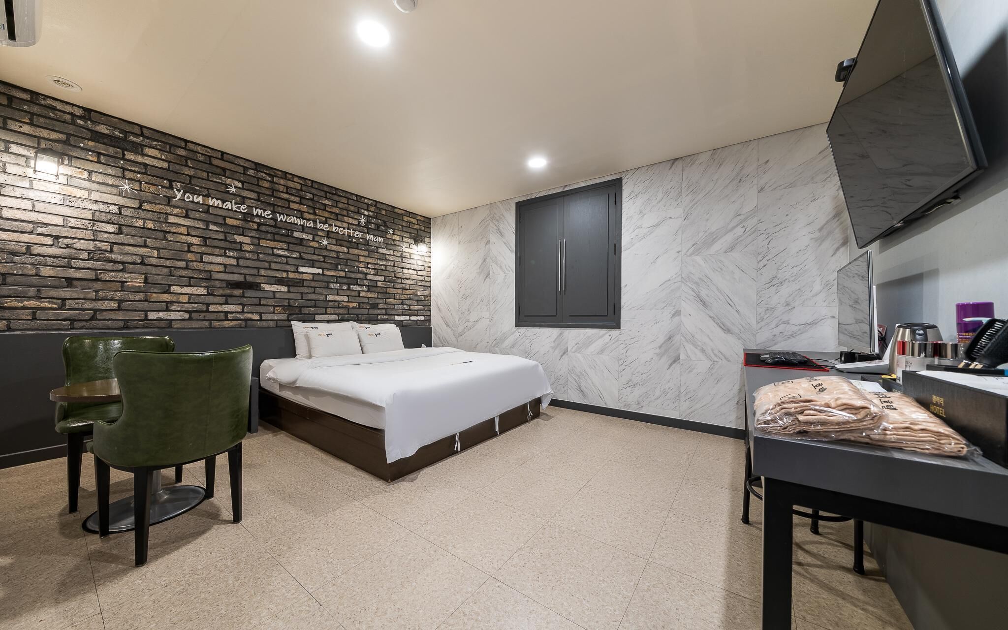 Pyeongtaek Gallery Hotel