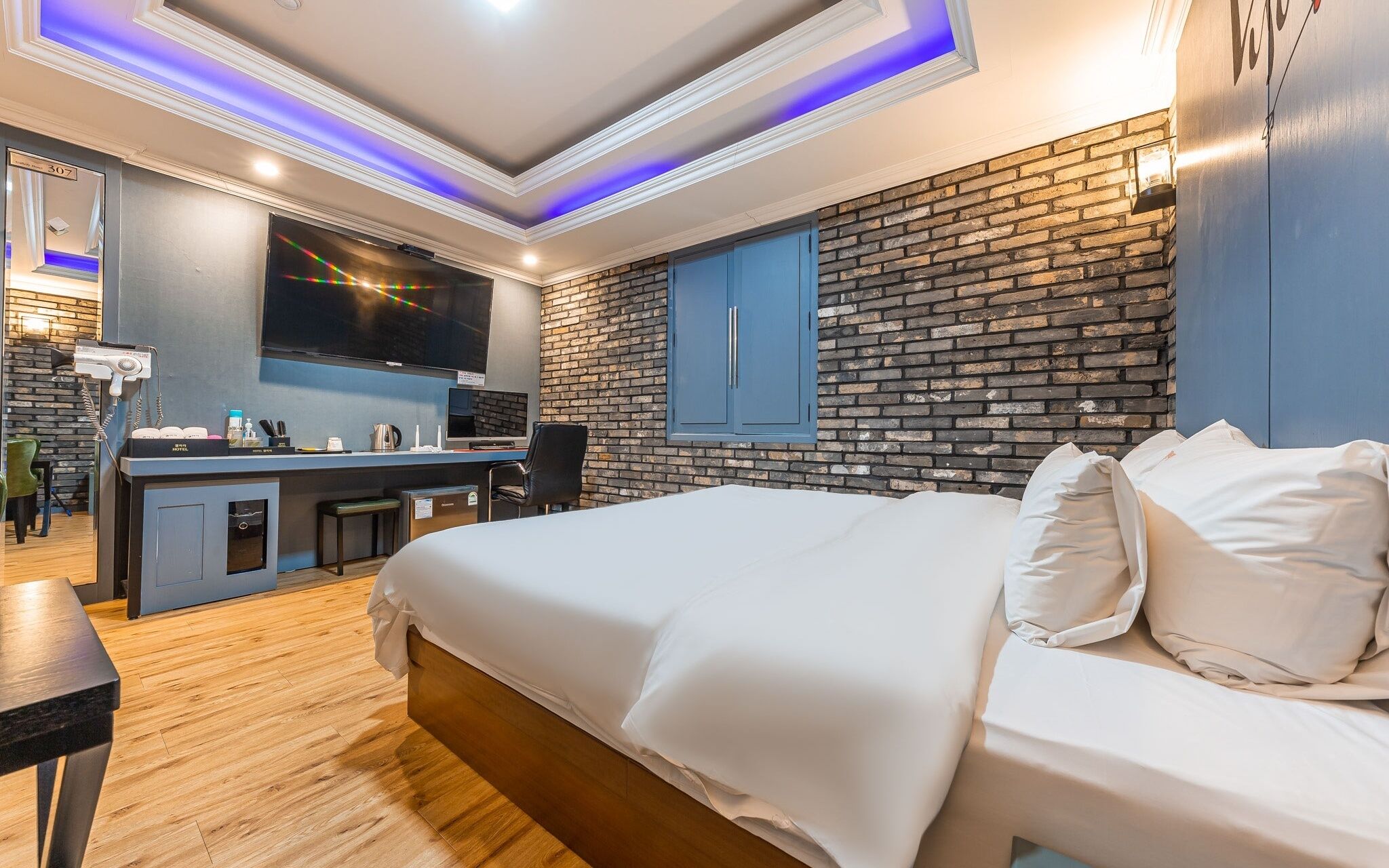 Pyeongtaek Gallery Hotel