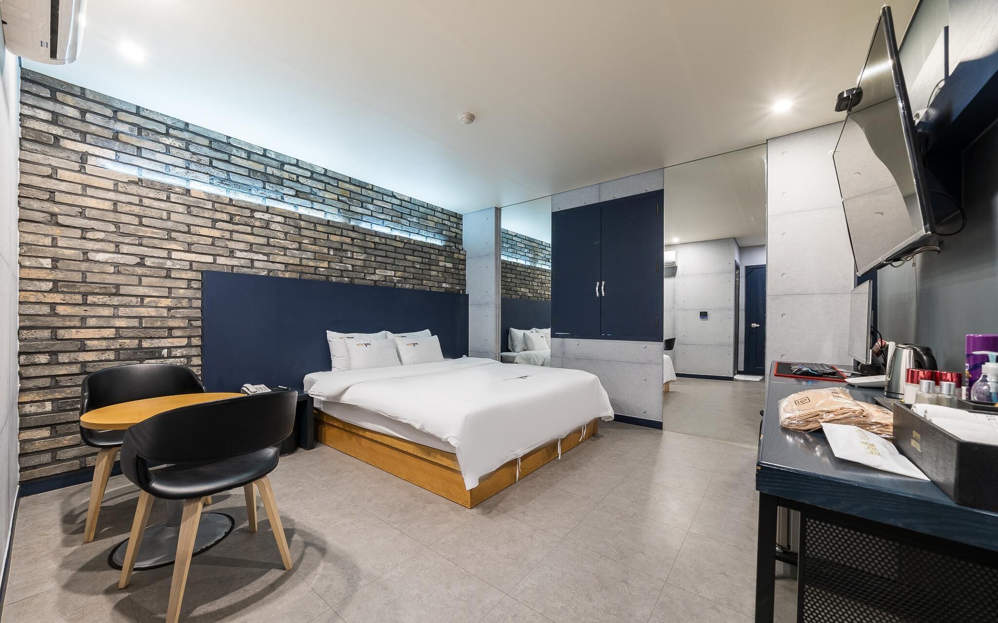 Pyeongtaek Gallery Hotel