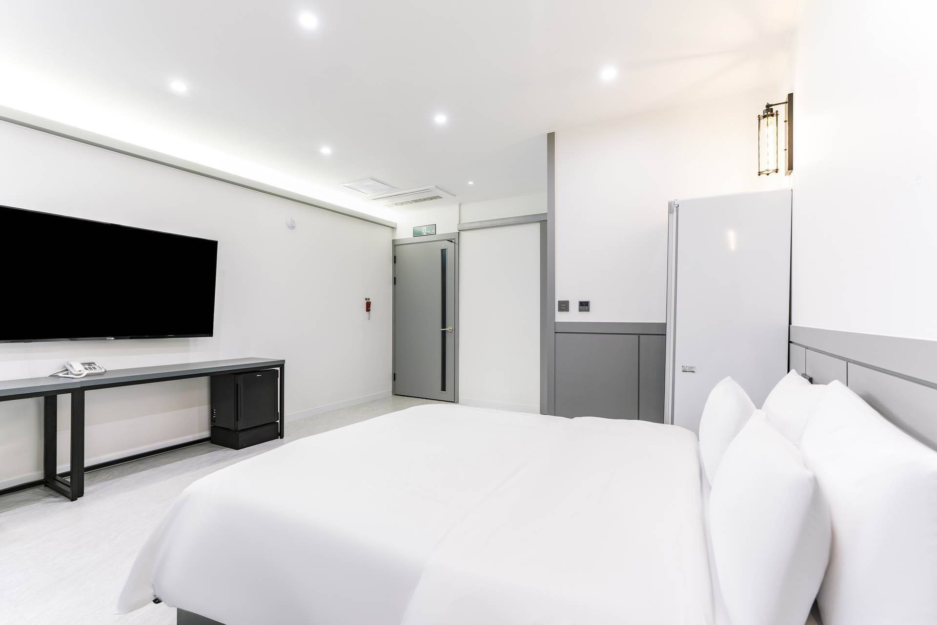 Pyeongtaek Godeok Richstay Hotel