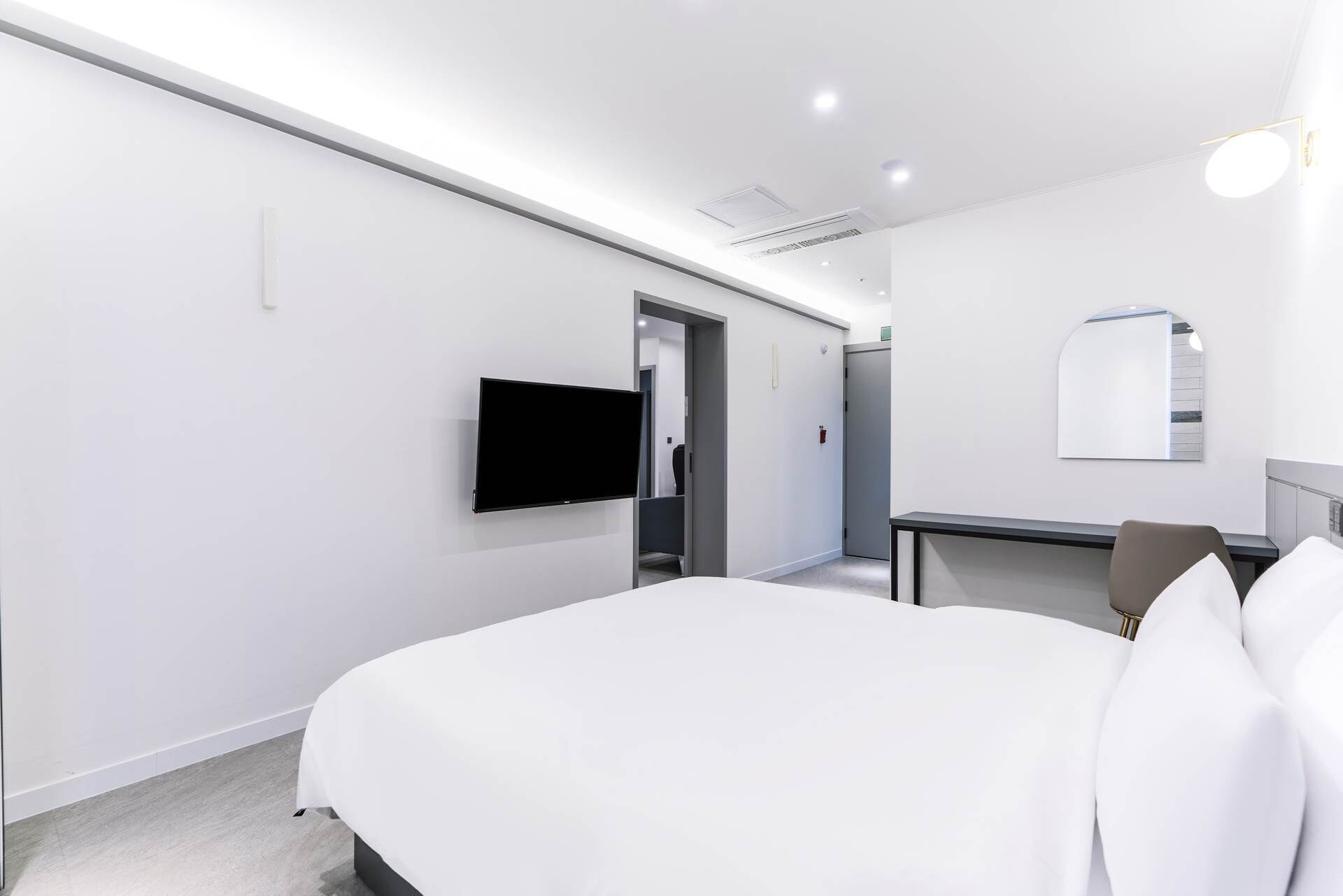 Pyeongtaek Godeok Richstay Hotel