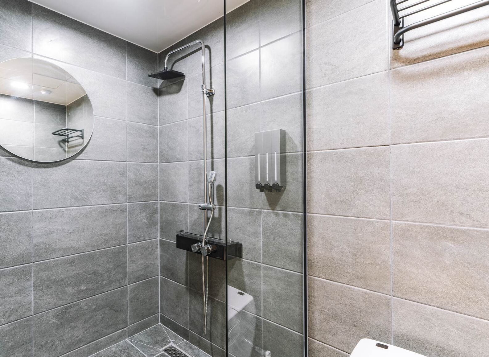 Pyeongtaek Godeok Richstay Hotel