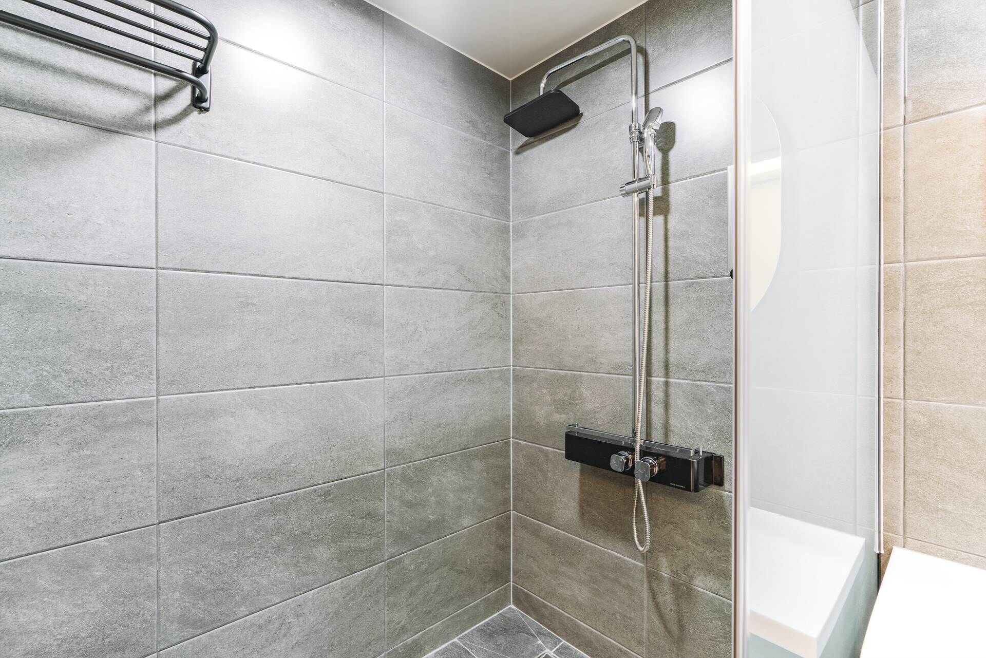 Pyeongtaek Godeok Richstay Hotel