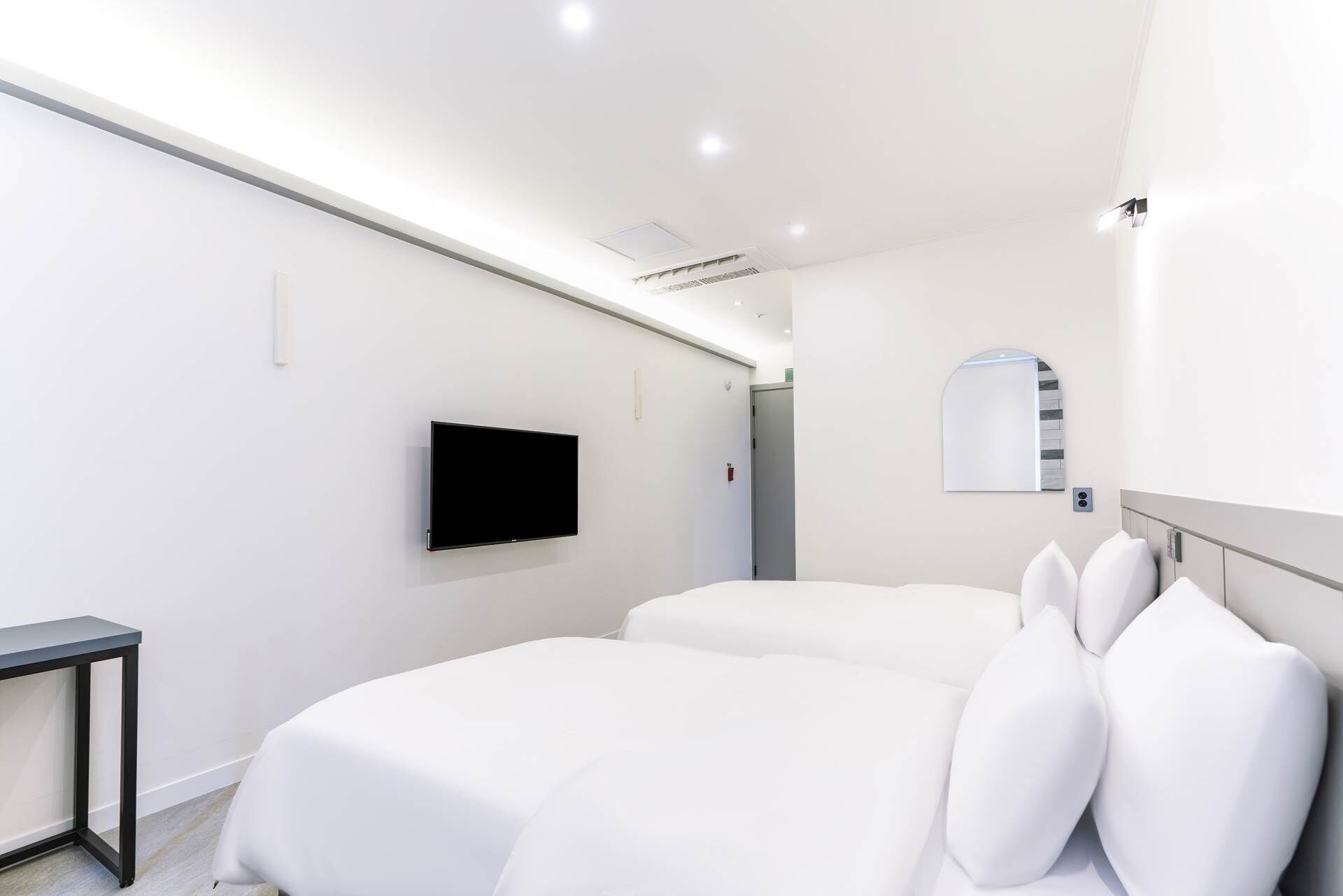 Pyeongtaek Godeok Richstay Hotel