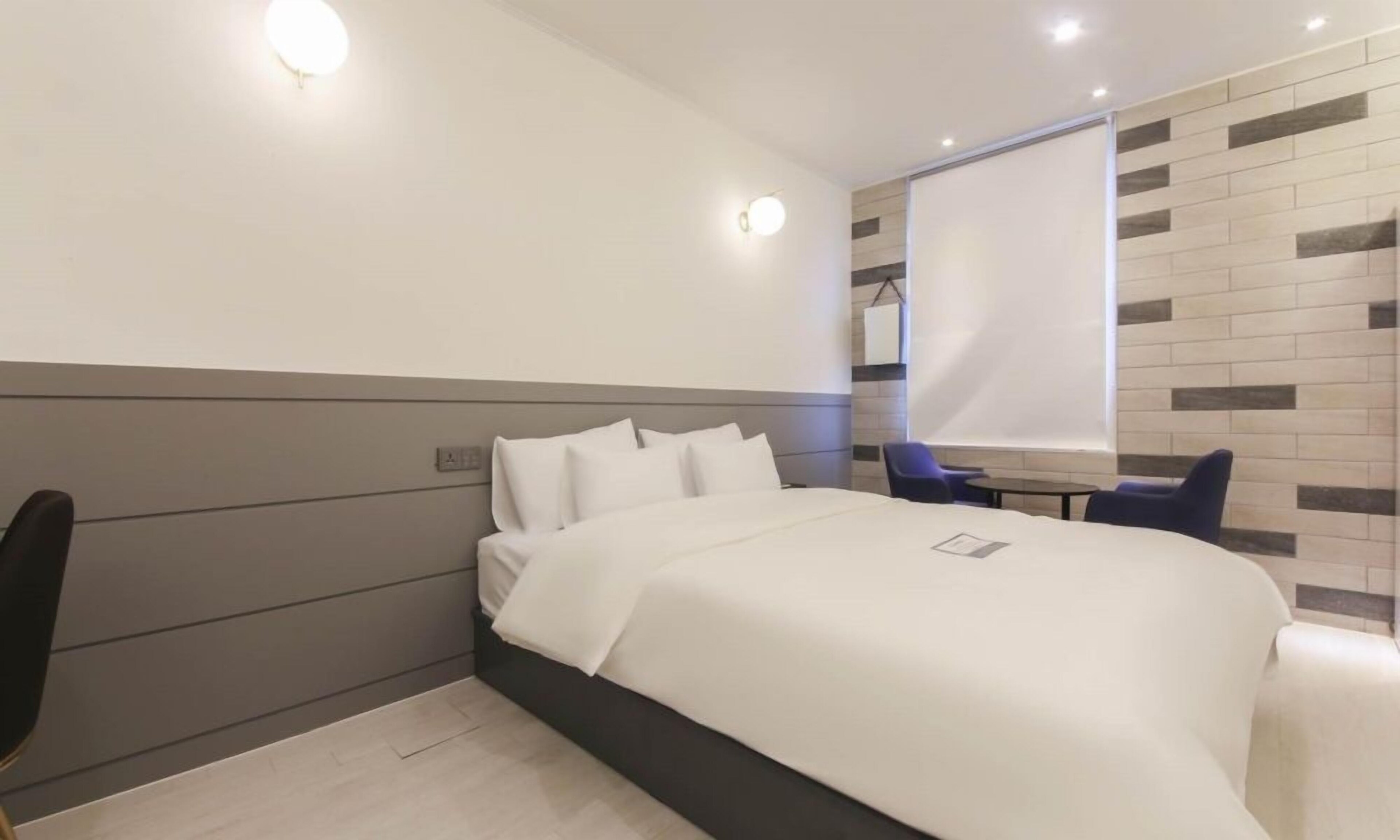 Pyeongtaek Godeok Richstay Hotel