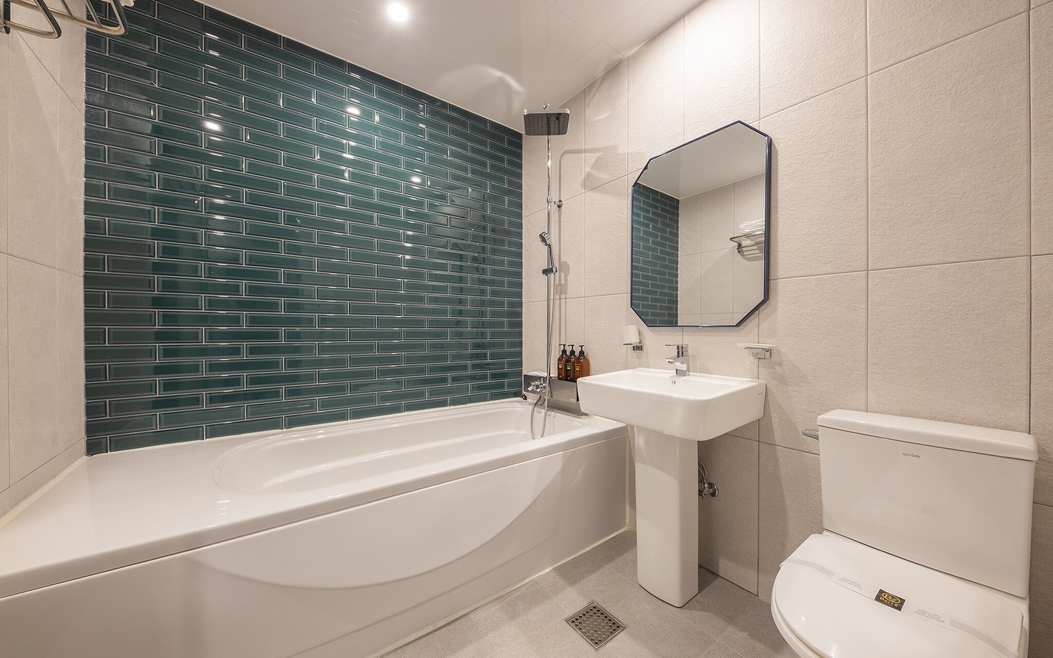 Pyeongtaek Hotel Barts