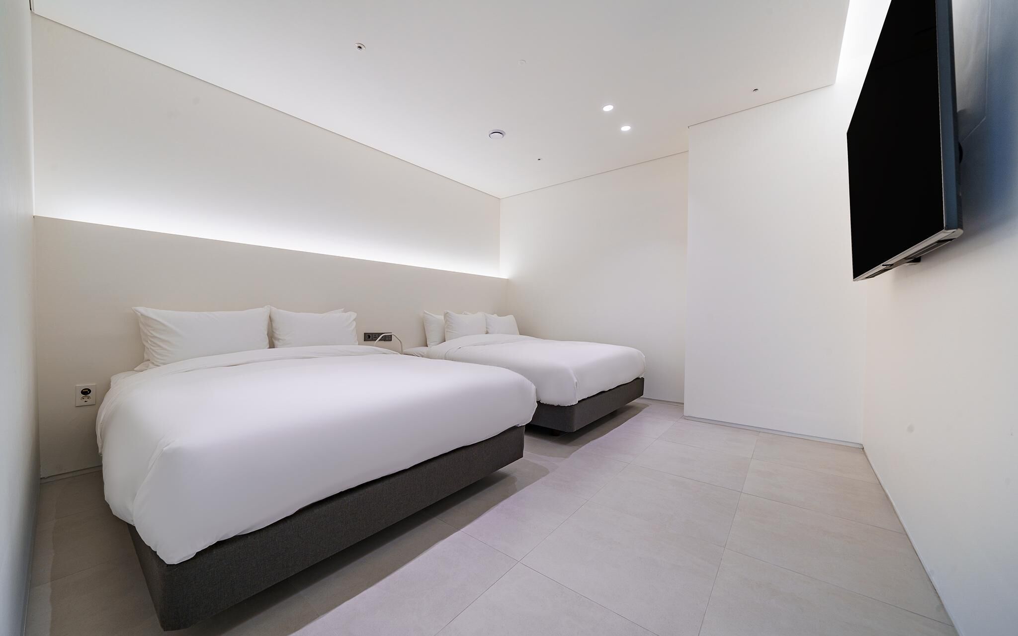 Pyeongtaek La Seine Tourist Hotel