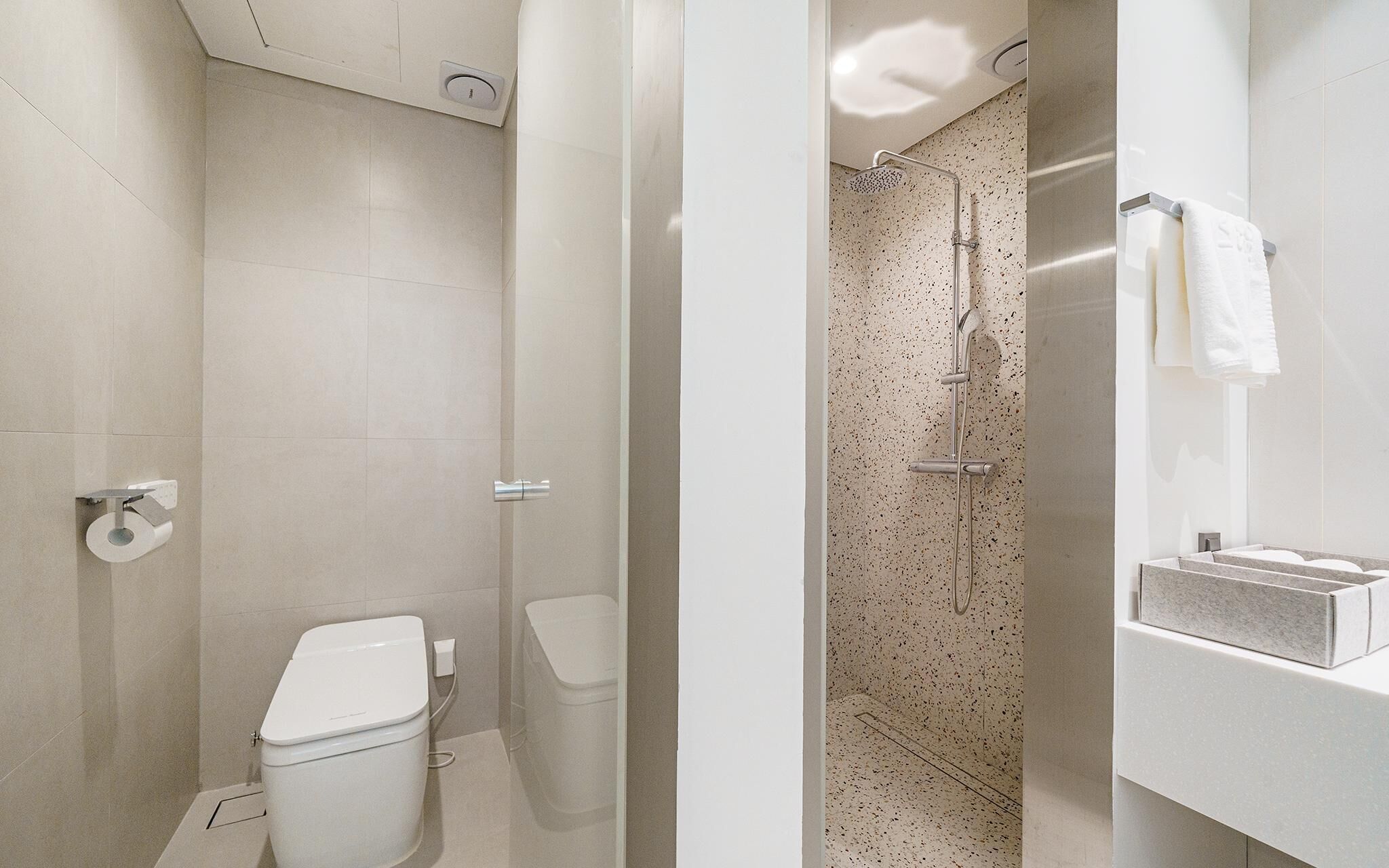 Pyeongtaek La Seine Tourist Hotel