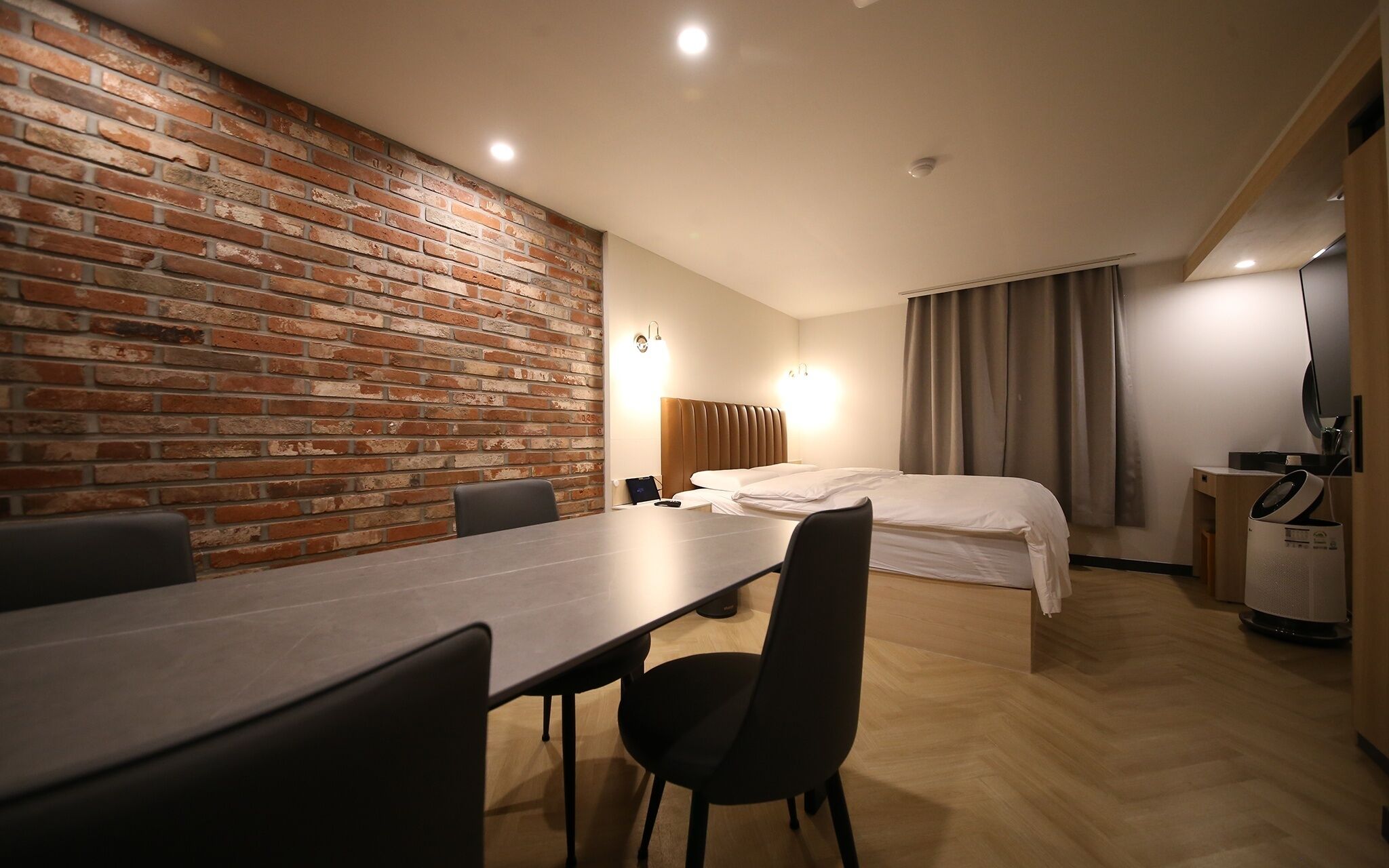 25 Hotel