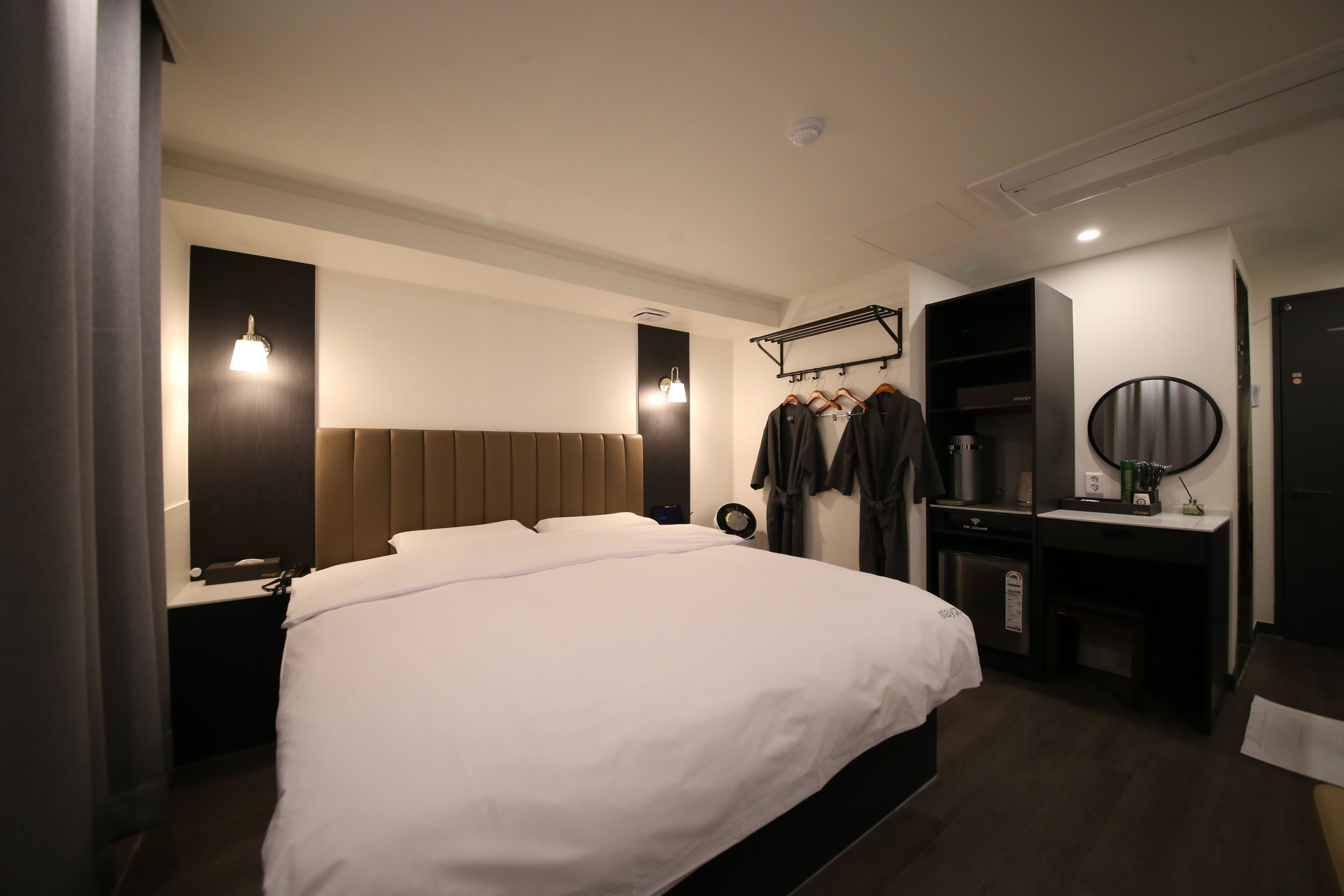 25 Hotel