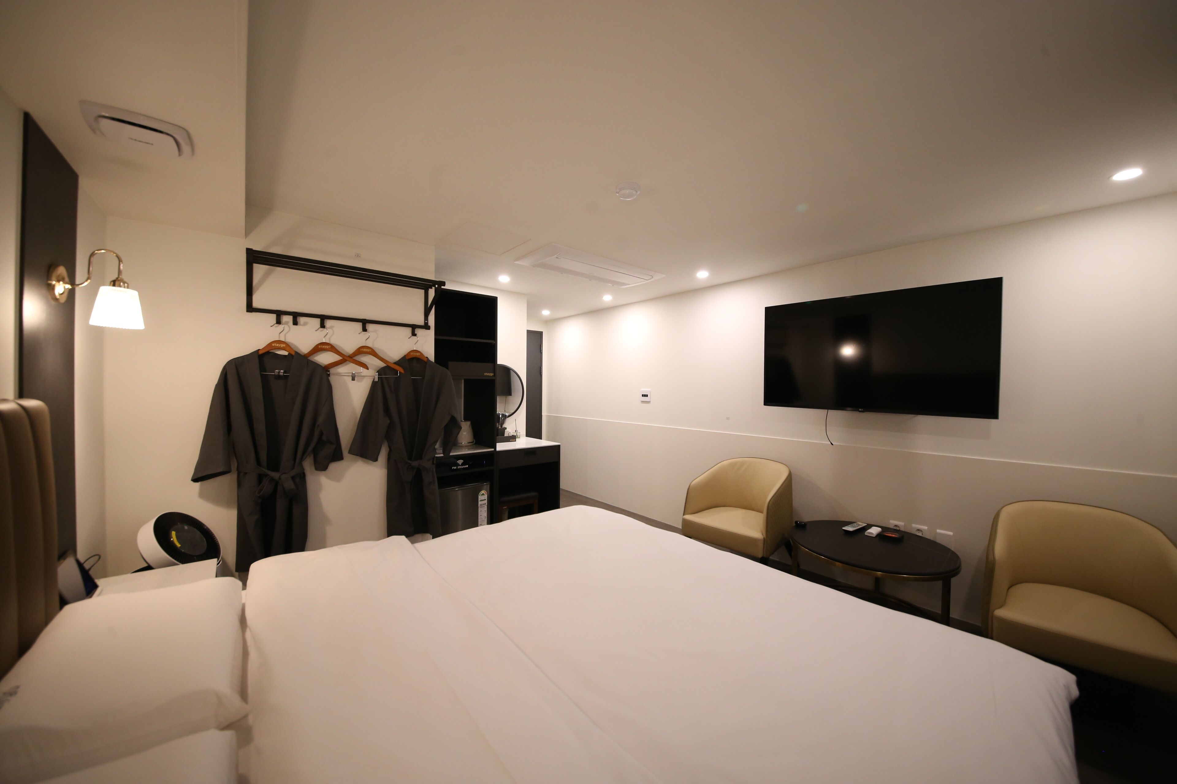 25 Hotel