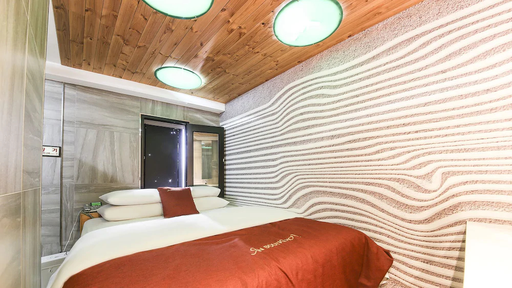 Hotel On