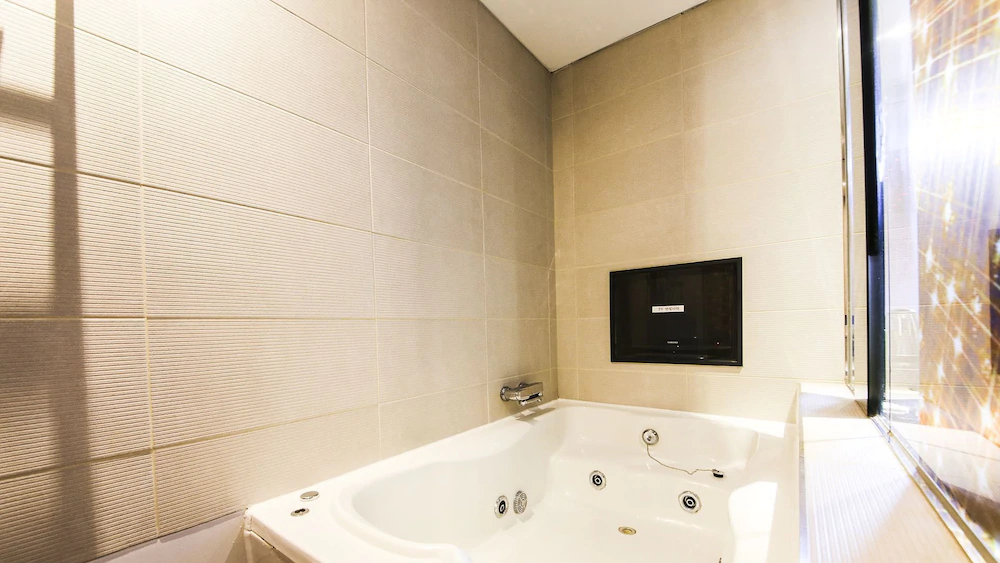 Hotel On