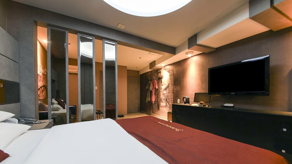 Hotel On