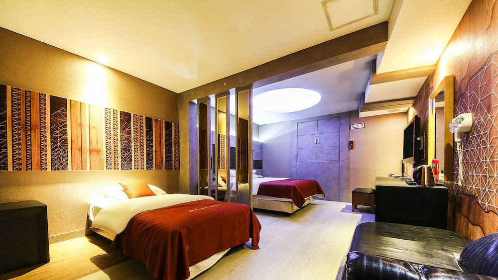 Hotel On