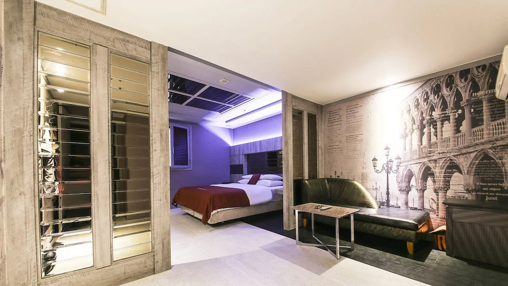 Hotel On