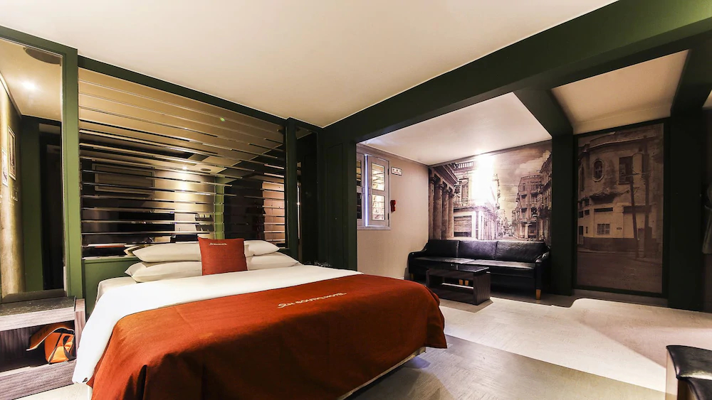 Hotel On