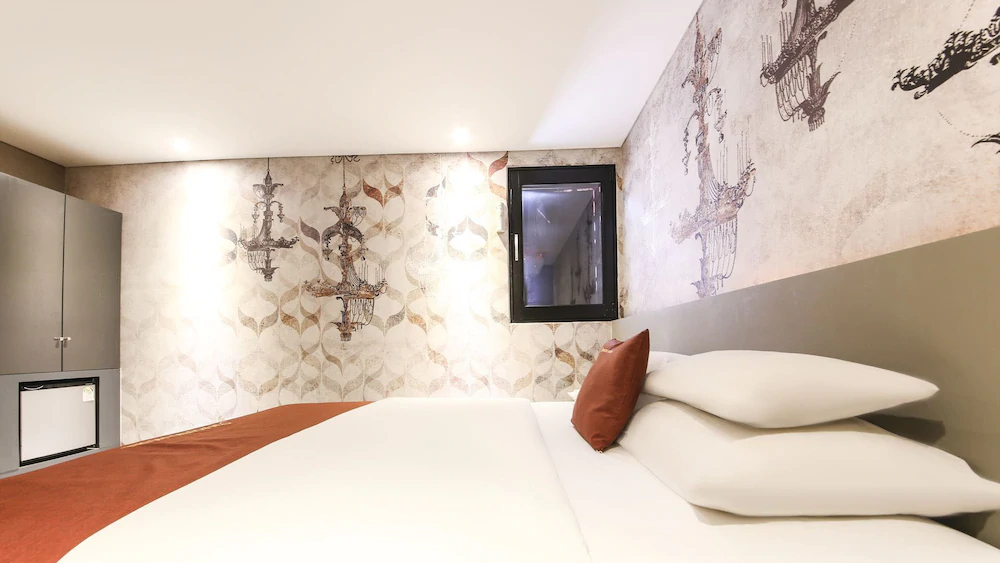 Hotel On
