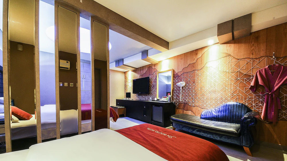 Hotel On