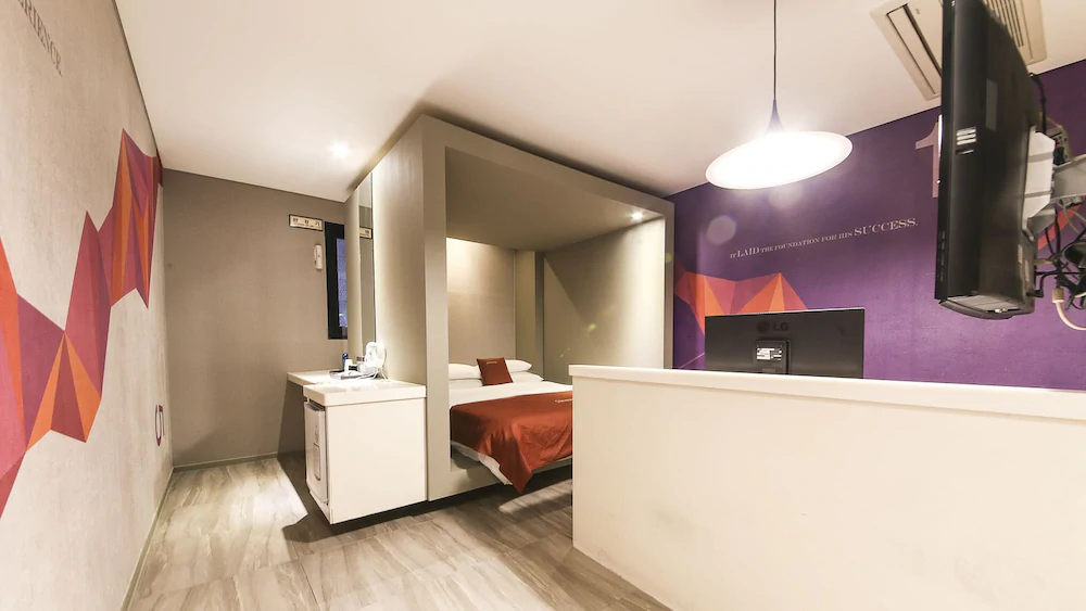 Hotel On