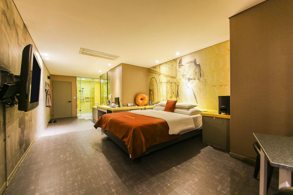 Hotel On