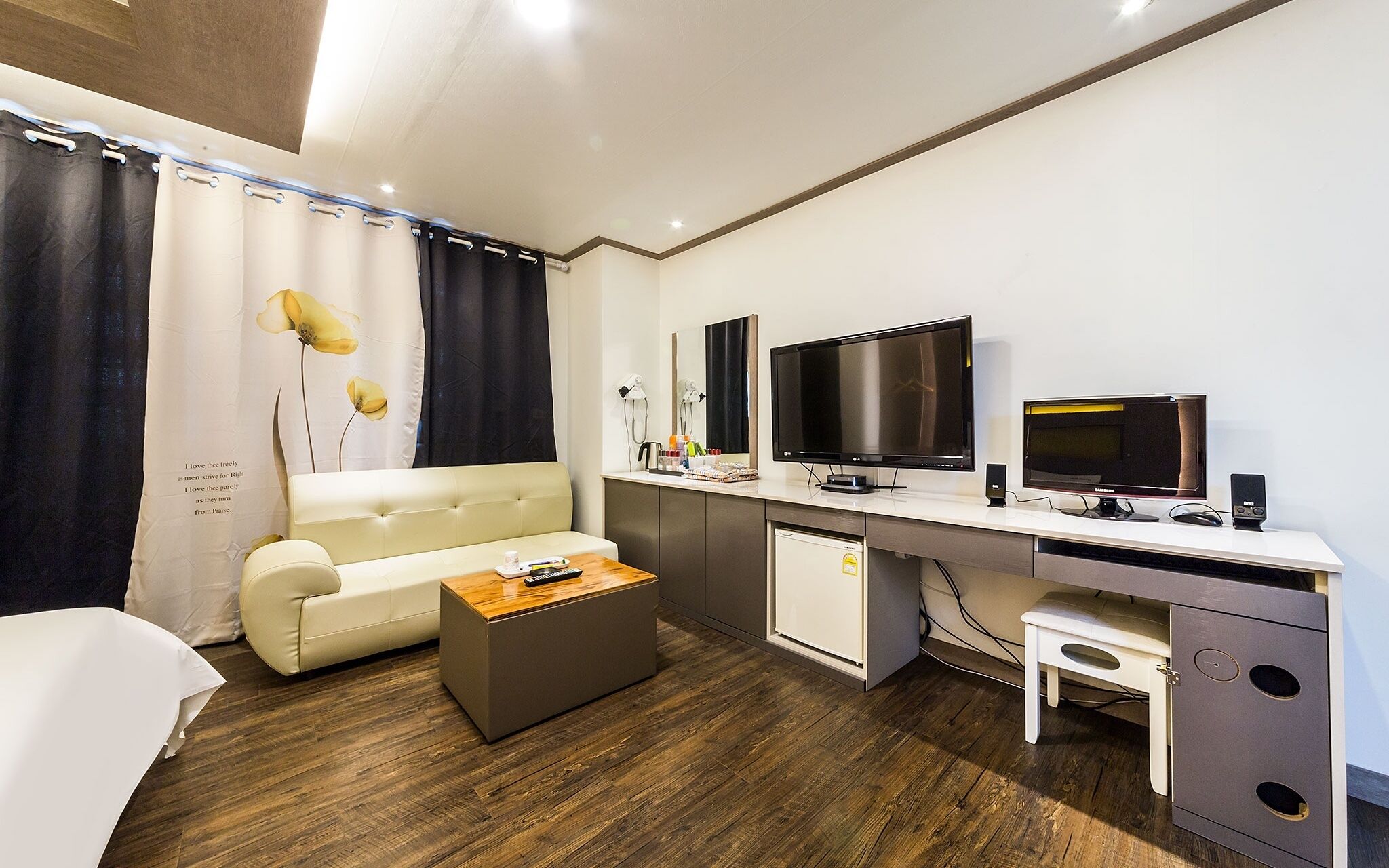 Uiwang Luxury