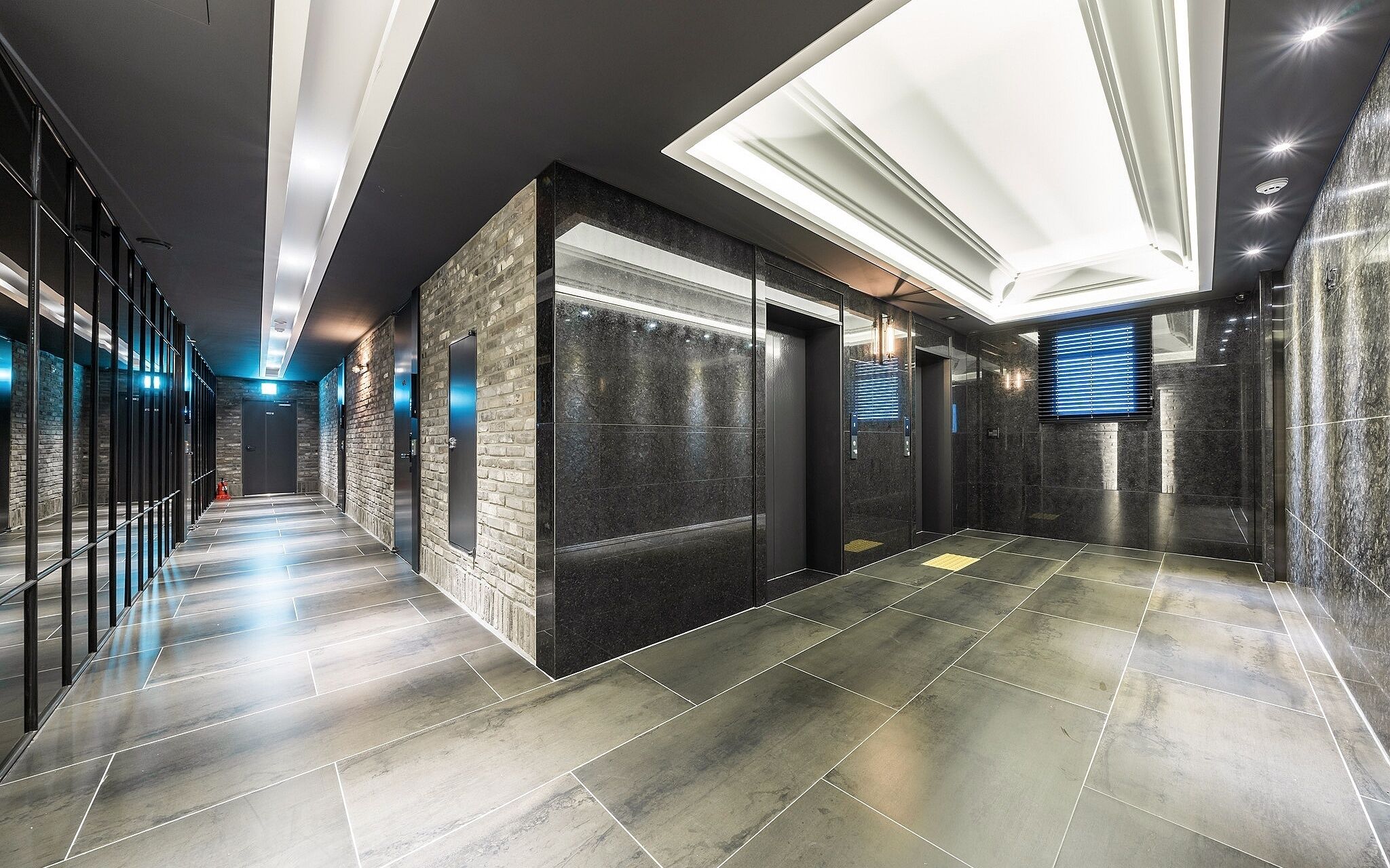 Yangju JS Hotel