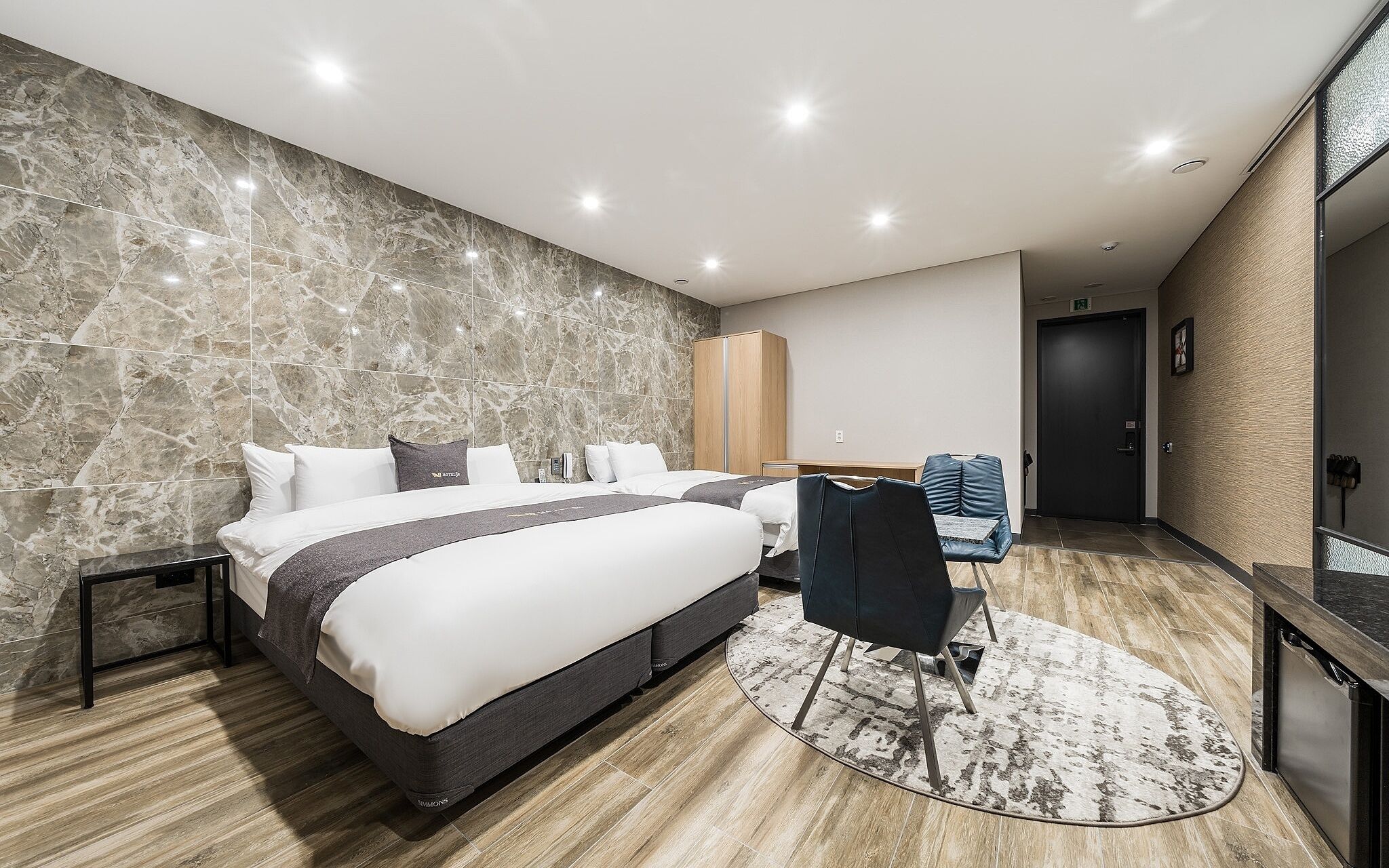 Yangju JS Hotel