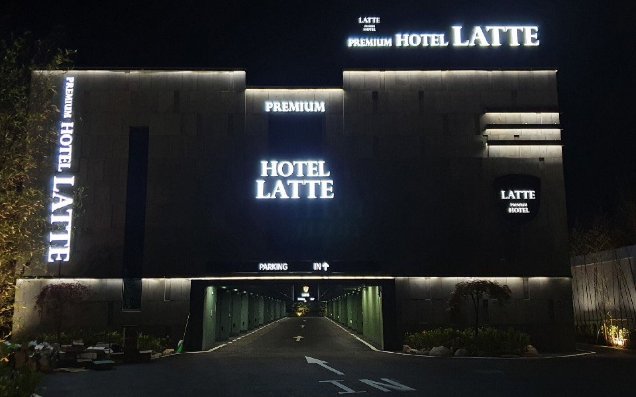 Yangju Latte Drive In Hotel