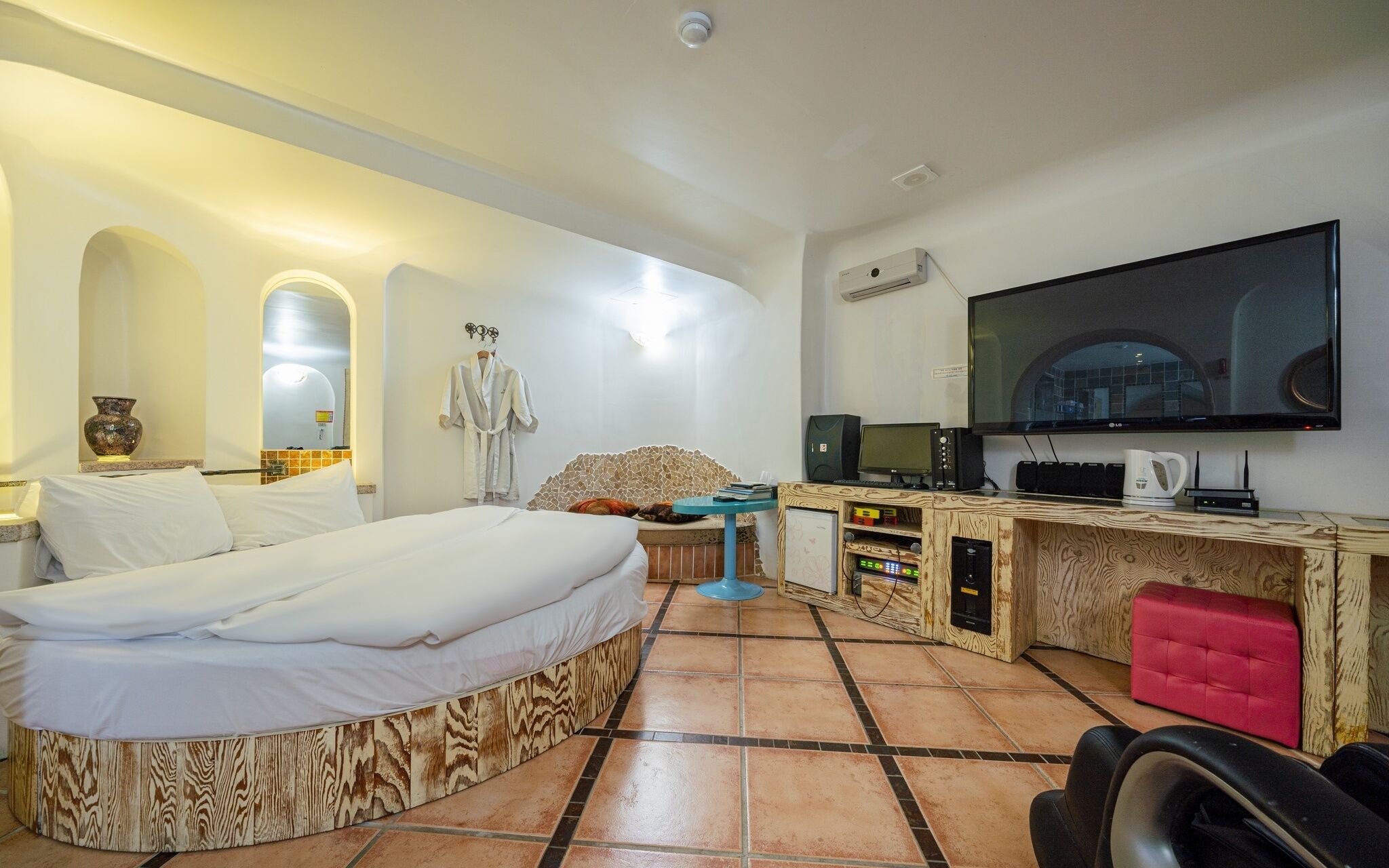 Yangju M Hotel