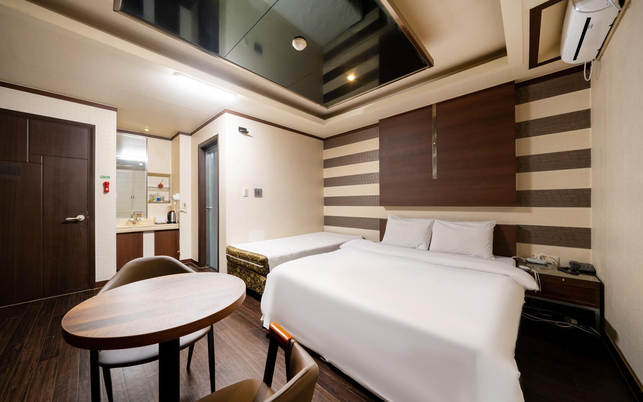 Yangju Palace Self Check- In Motel