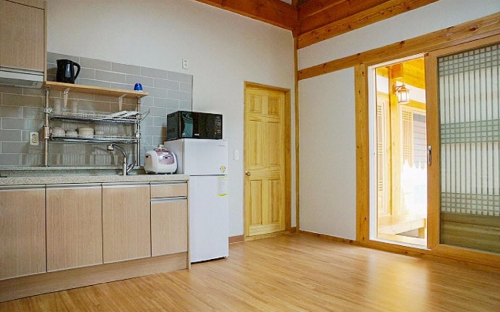 Yangju Solnaeum Hanok Pension