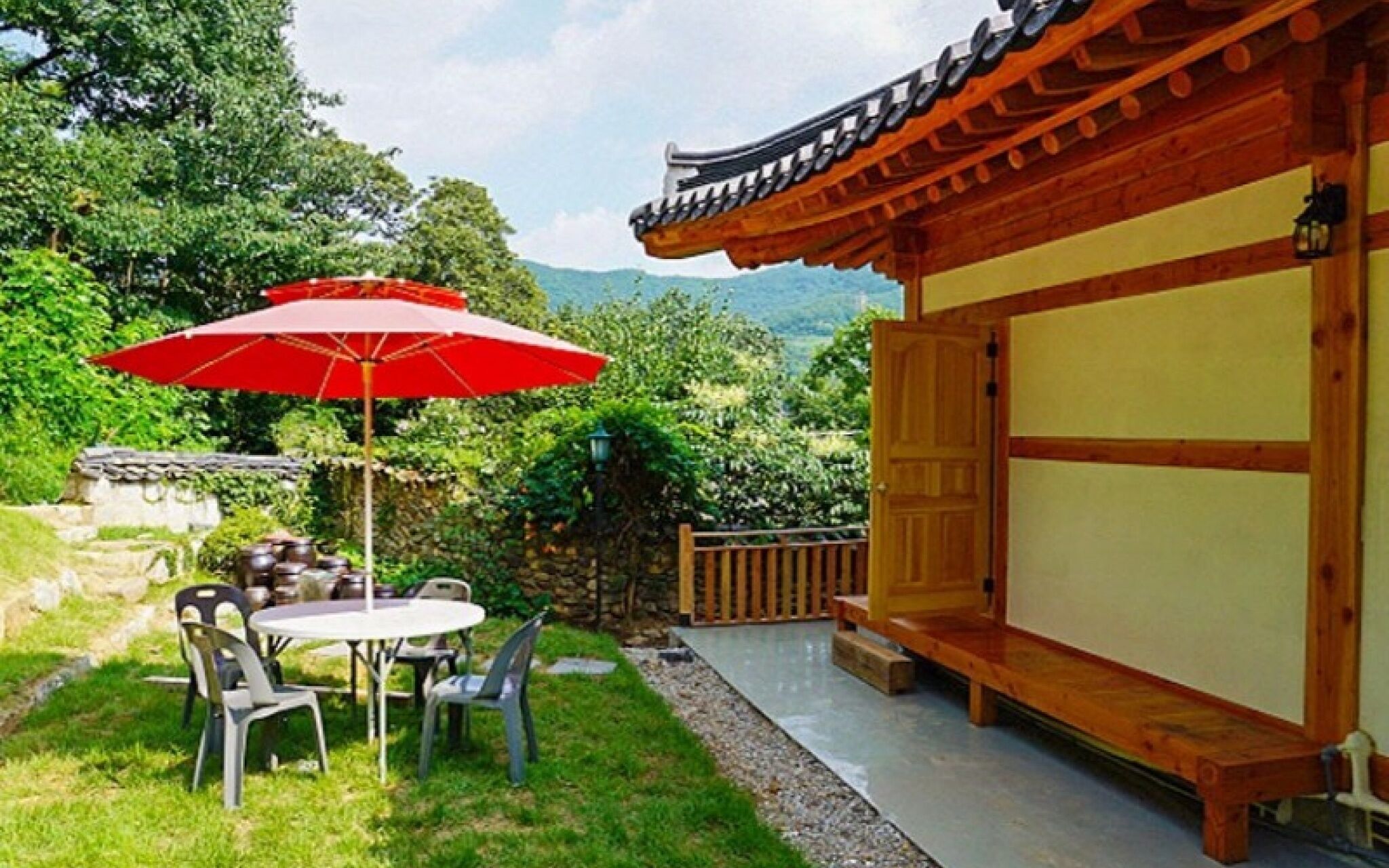 Yangju Solnaeum Hanok Pension