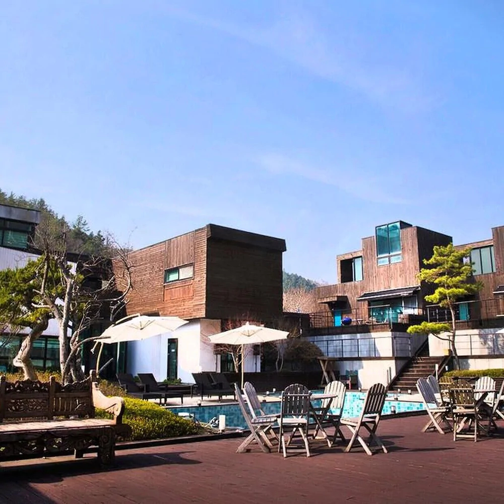 Club Tapiola