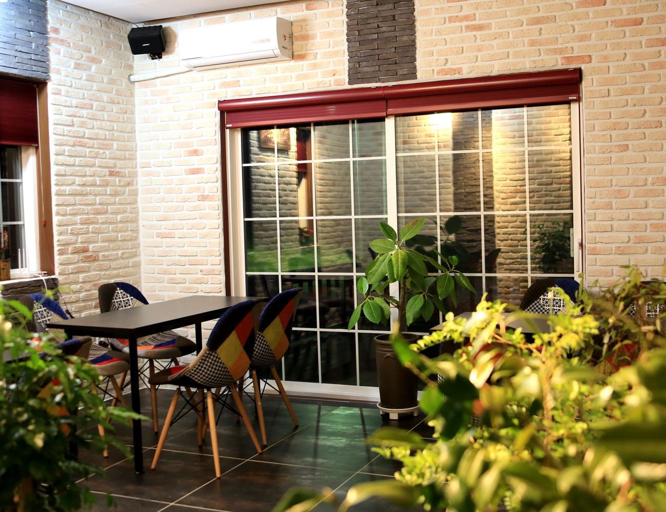 Pension Cafe Yoon & Park