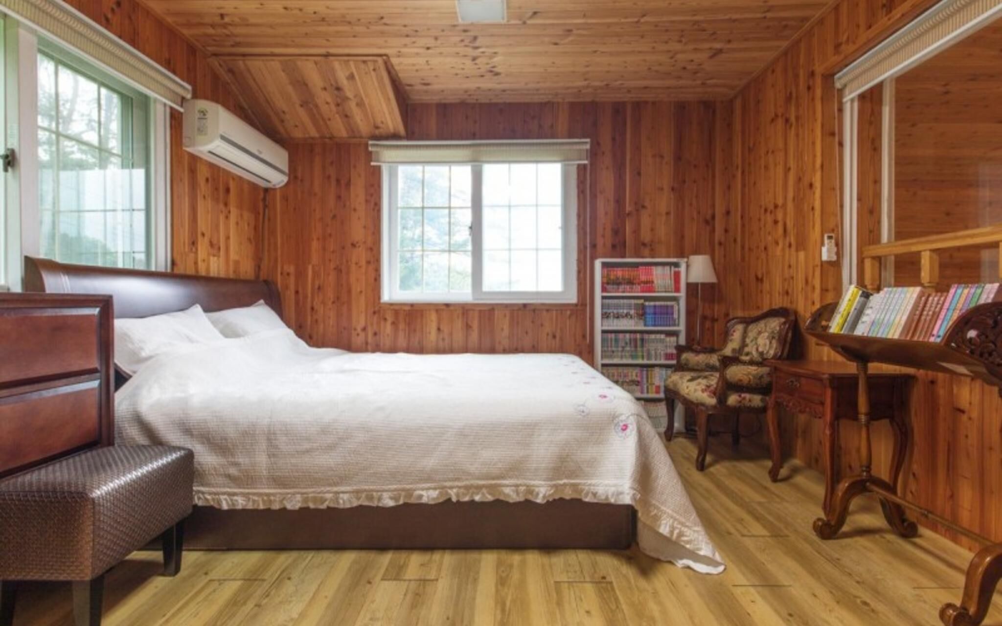 Pension Yangpyeong Lake Cabins