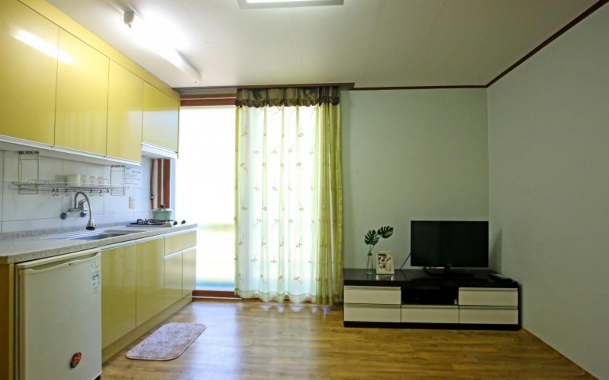 Yangpyeong Adeulbawi Pension