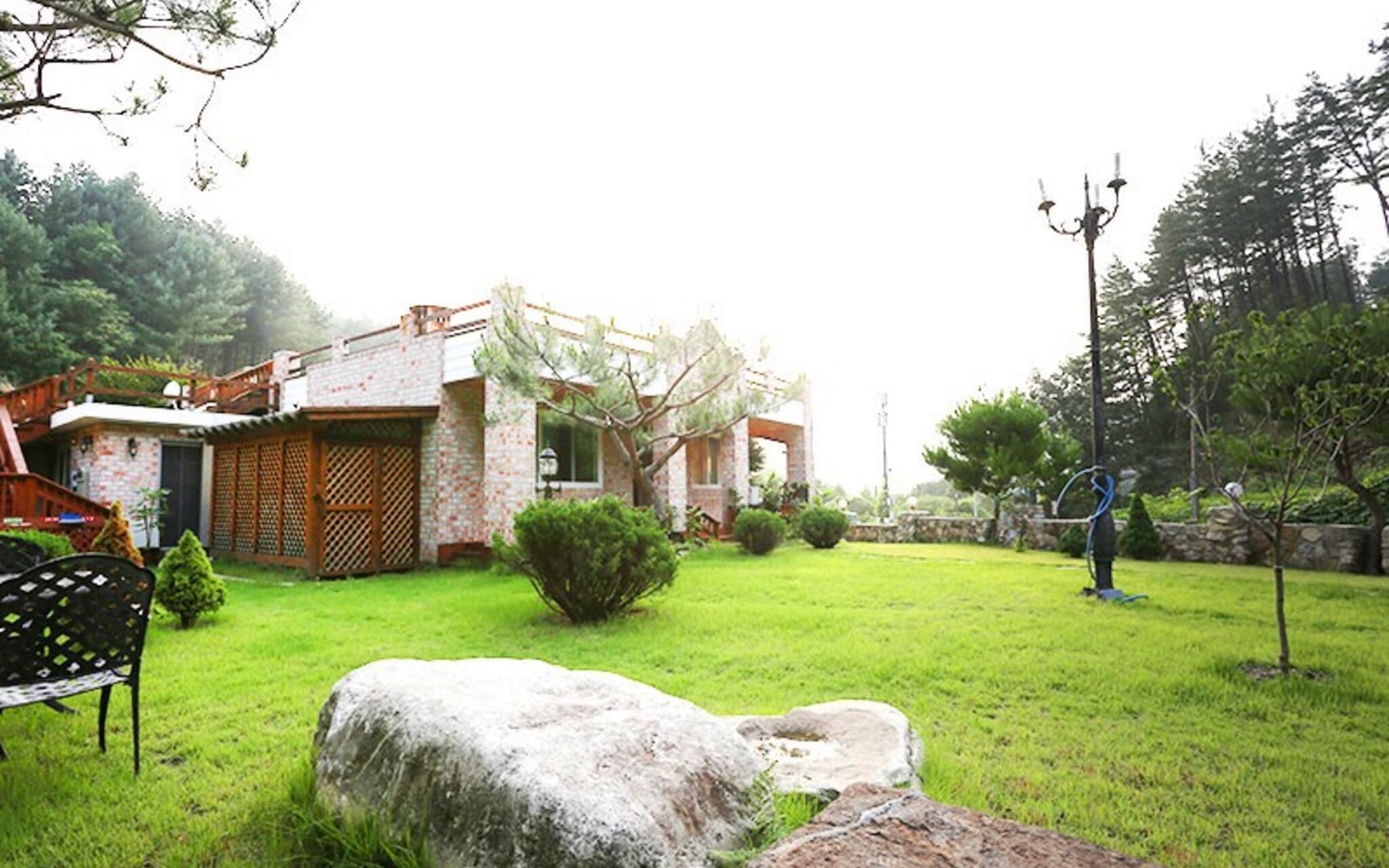Yangpyeong Angel Singmurwon Pension